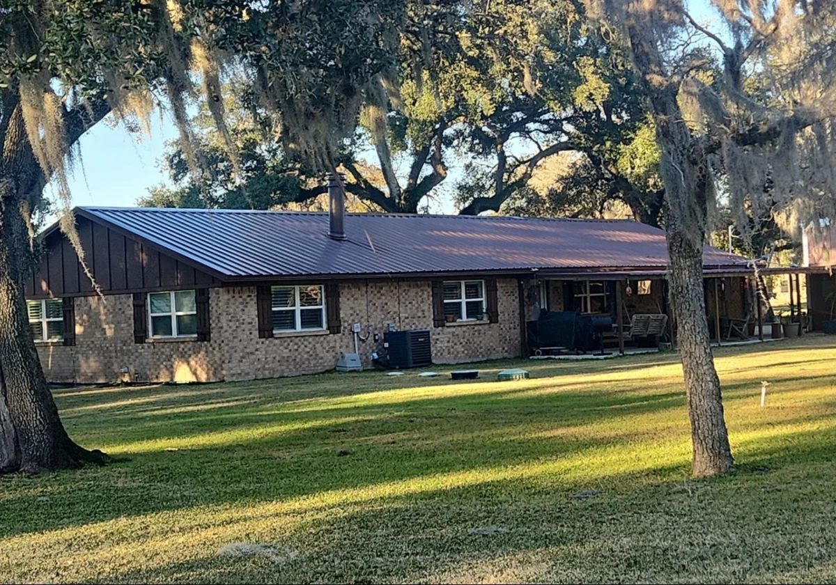 Standing Seam Metal Roof West Columbia TX