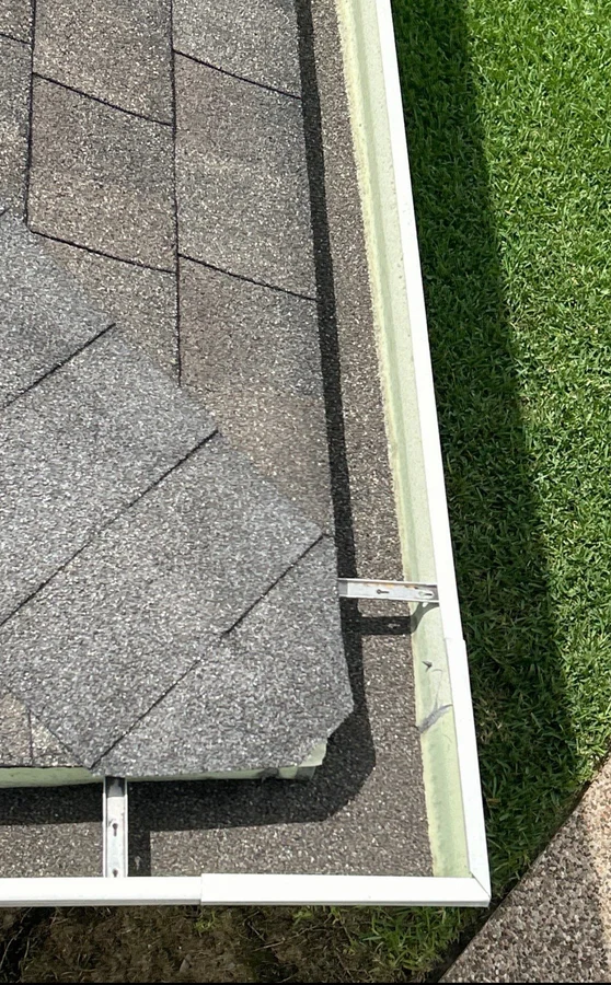 Seamless Gutters and Leaf Guards Pearland TX